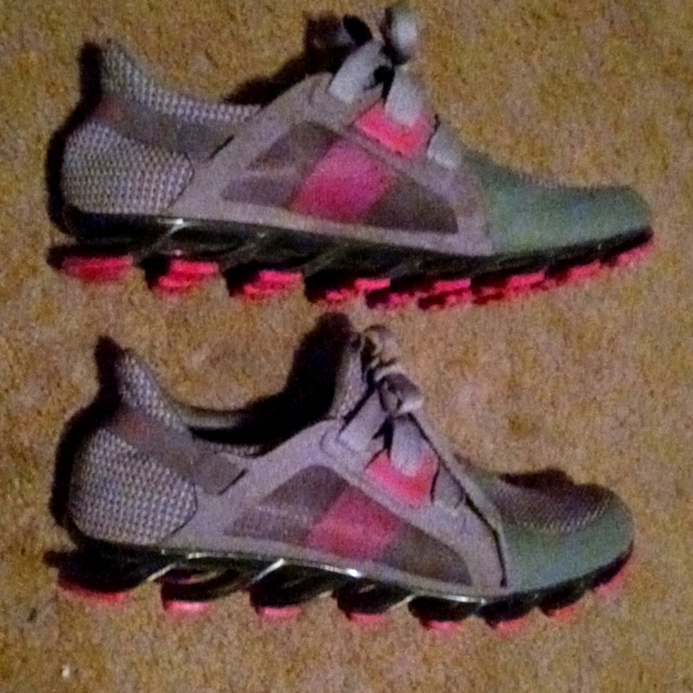 Adidas spring blades